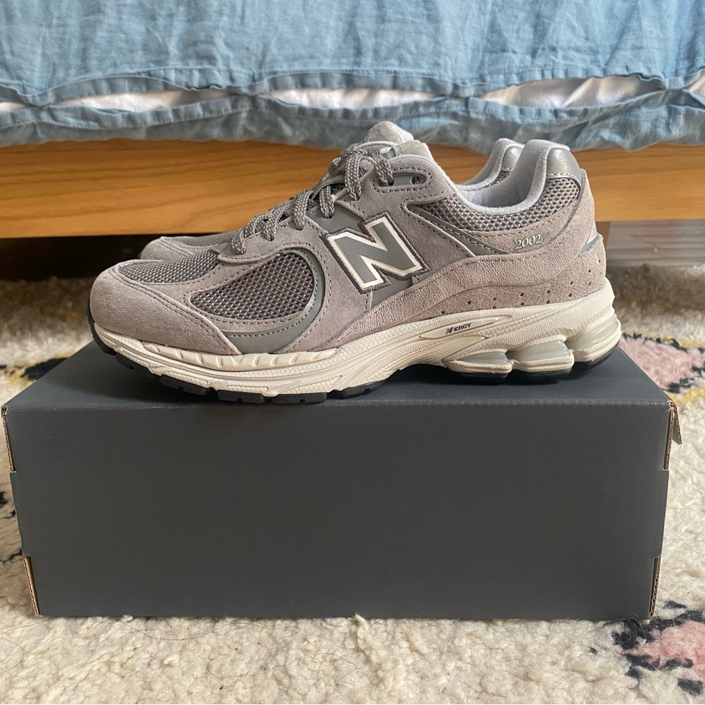 Never been worn! NEW BALANCE 2002r running shoes. SO COMFORTABLE!